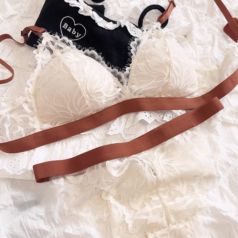 FREEDOMBEAUTY | Cross-border French underwear thin contrasting color triangle cup no steel ring bra big chest small sexy lace bra set