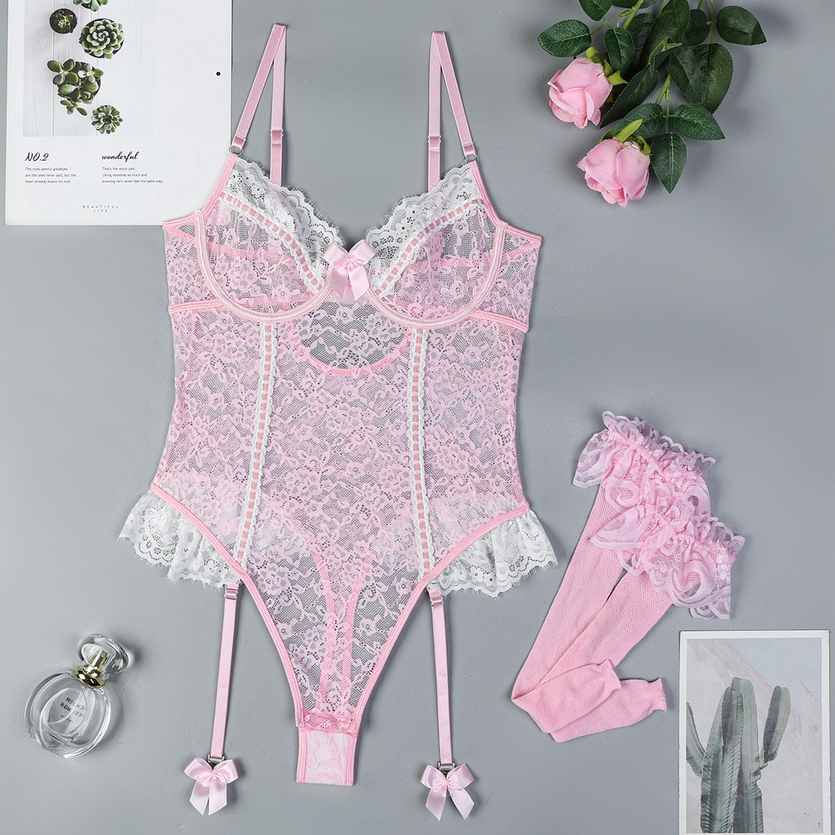 FREEDOMBEAUTY | Pink cute lace stretch onesie, European and American women's sexy suspenders with stockings 3751