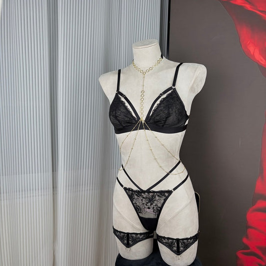 FREEDOMBEAUTY | FQ2872 Embroidery Triangle Cup Mesh Lined Neck Body Chain Low Waist T Pants Women's High Quality Underwear Cross-border Red