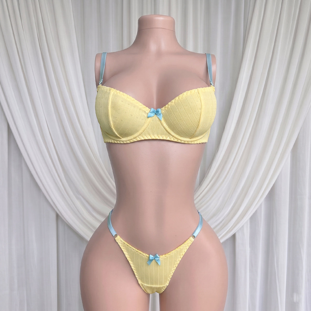 FREEDOMBEAUTYDIER sweet girl contrasting bra set, bow thong underwear wholesale two-piece set