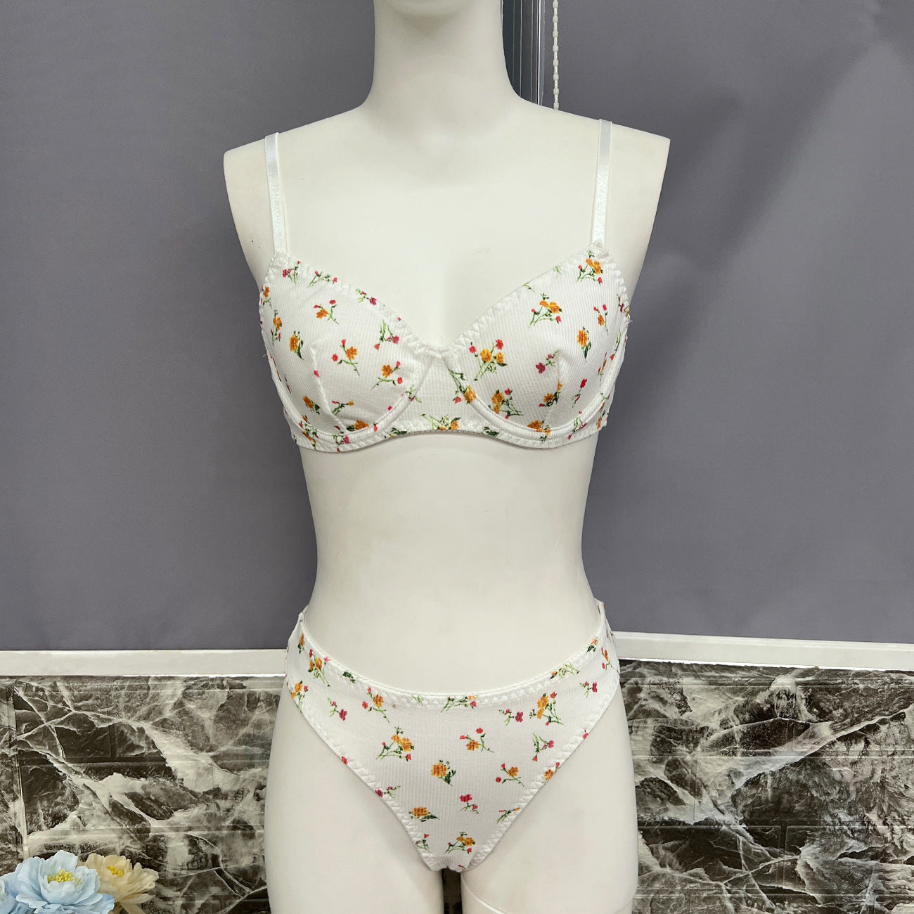 freedombeauty|Cute floral pink ladies bra and thong underwear set