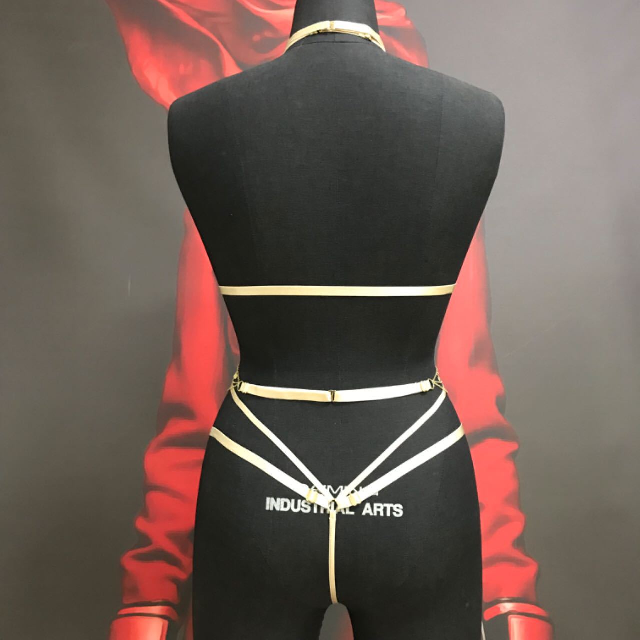 Freedombeauty | FQ2729 chain bronzing eyelash lace neck metal chain diamond chain adjustment low waist thong sexy underwear set