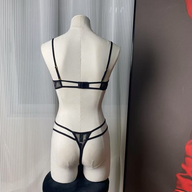 FREEDOMBEAUTY | FQ2977 French steel rim sponge pad light gathering lace bra low waist thong women's thin suit pure desire