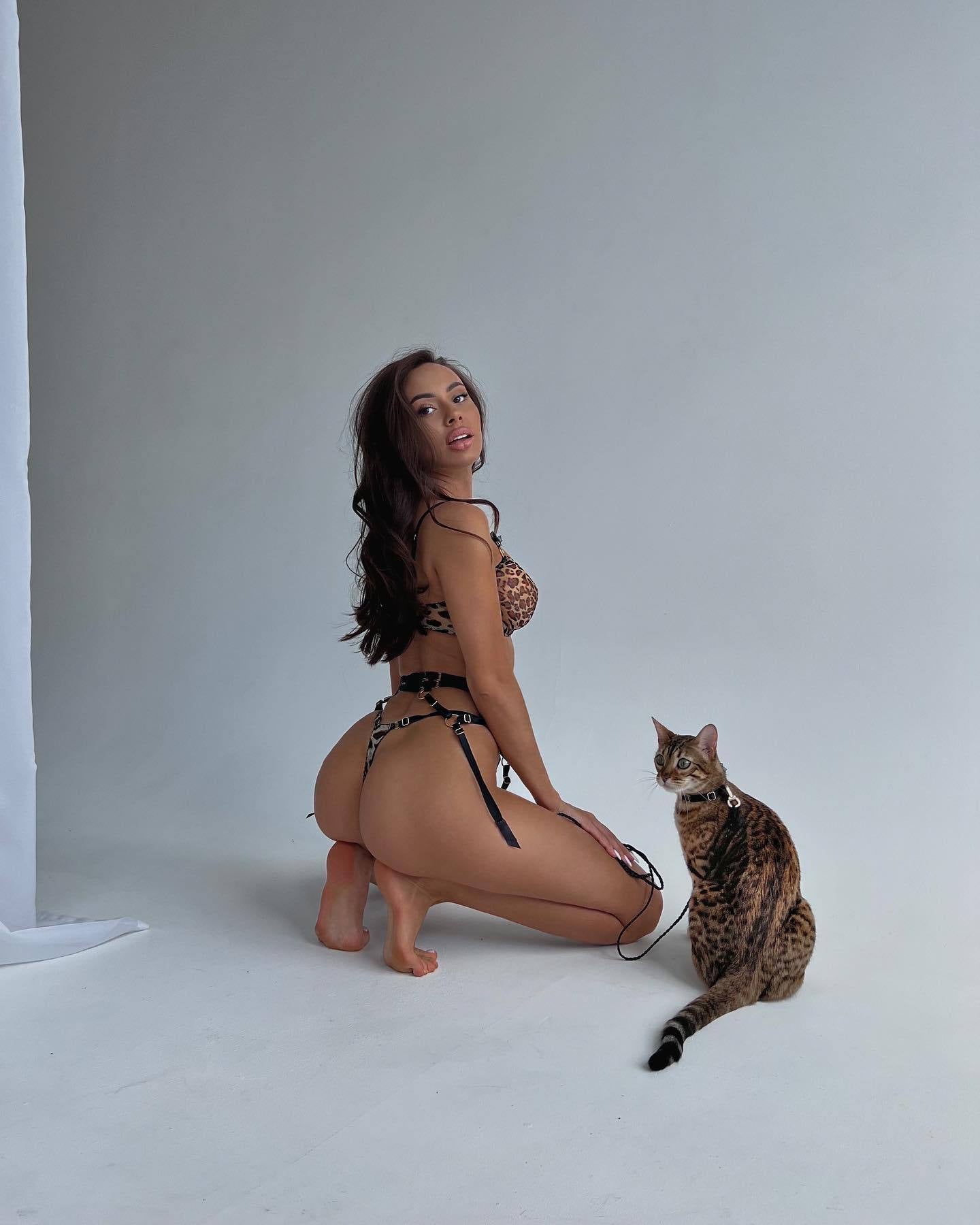 FREEDOMBEAUTY | Lingerie new women's clothing comfortable and breathable fashion leopard print sexy bandage low-cut underwear three-piece set