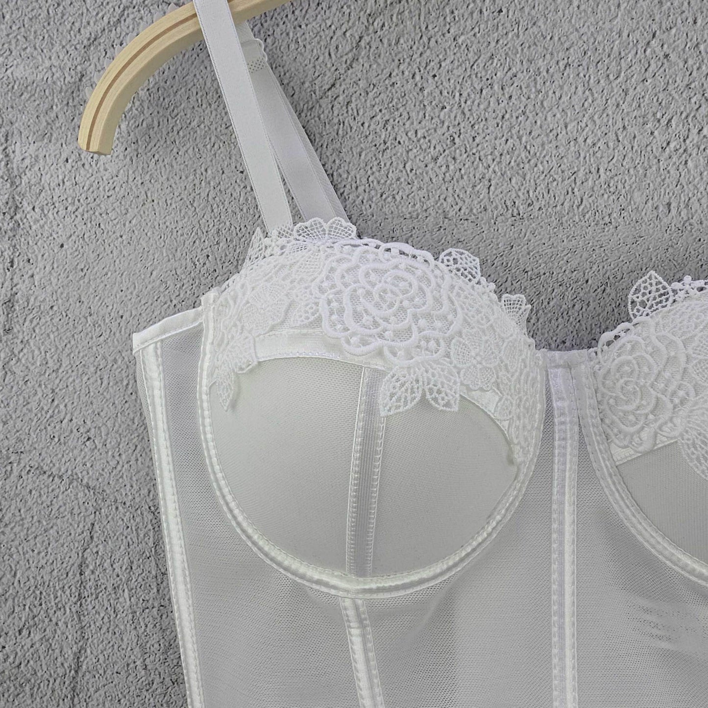 FREEDOMBEAUTY | Versatile slim-fitting new French bra, small vest, slim bra, waist closed, ultra-thin contrasting lace, pure desire bra