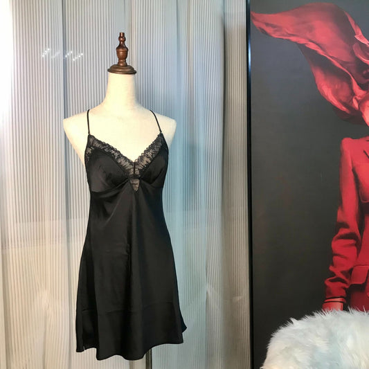 FREEDOMBEAUTY | FQ2855 Integrated chest pad nightdress honeycomb cotton cup premium texture lace deep V beautiful back sexy sex suspender skirt