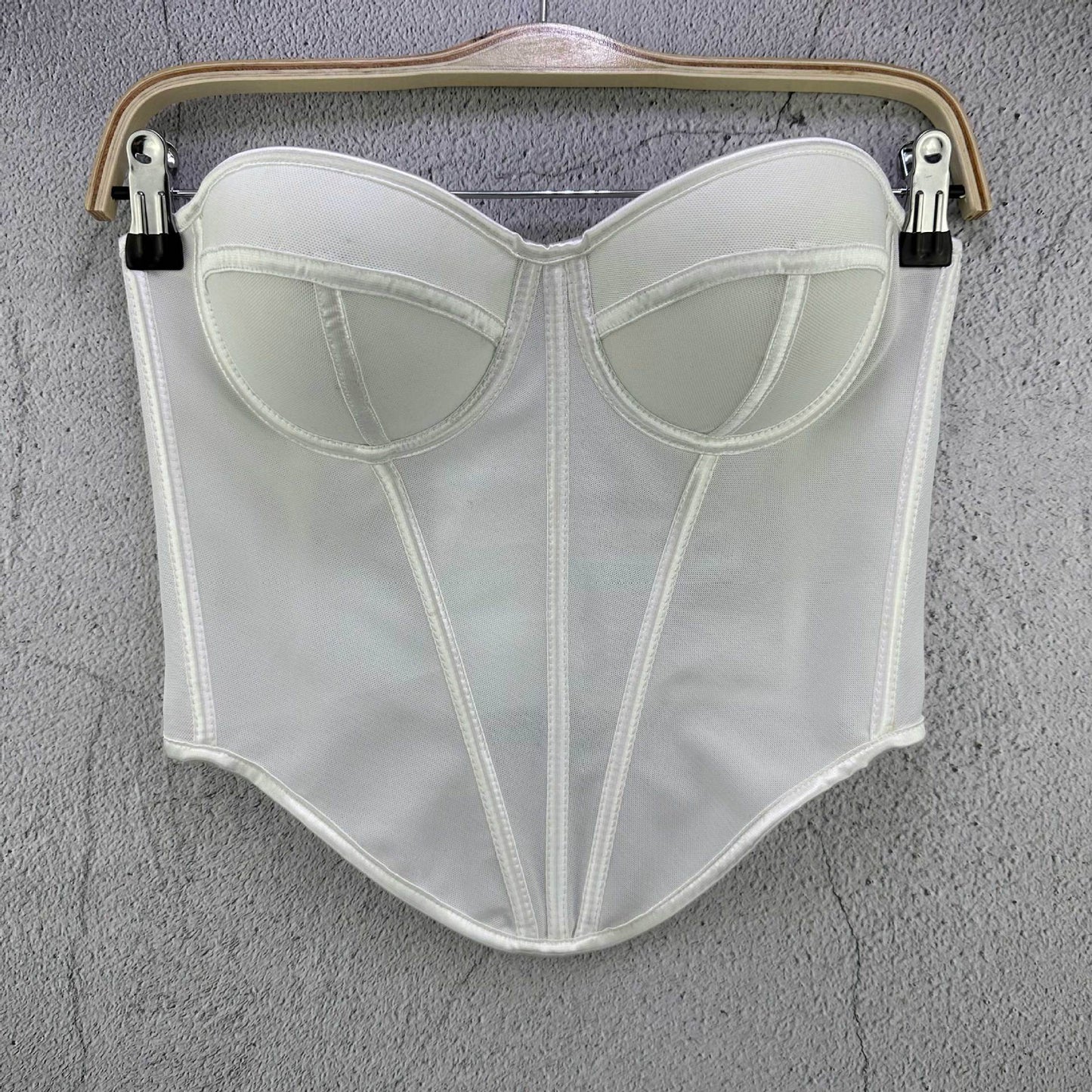 FREEDOMBEAUTY | European and American style hot-selling new mesh small vest sling retro slim and breathable temperament fishbone breast cup top women