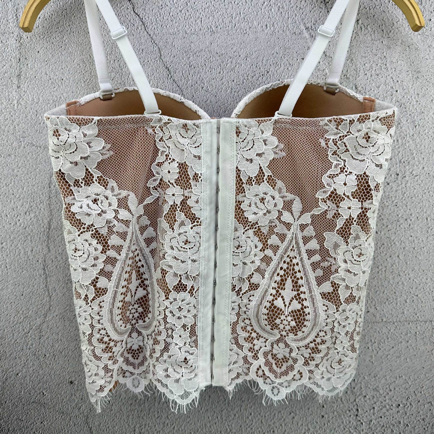 FREEDOMBEAUTY | Lace Sling Vest with Chest Pad Women's Exterior Pure Sexy Skinny Bottom Top Summer