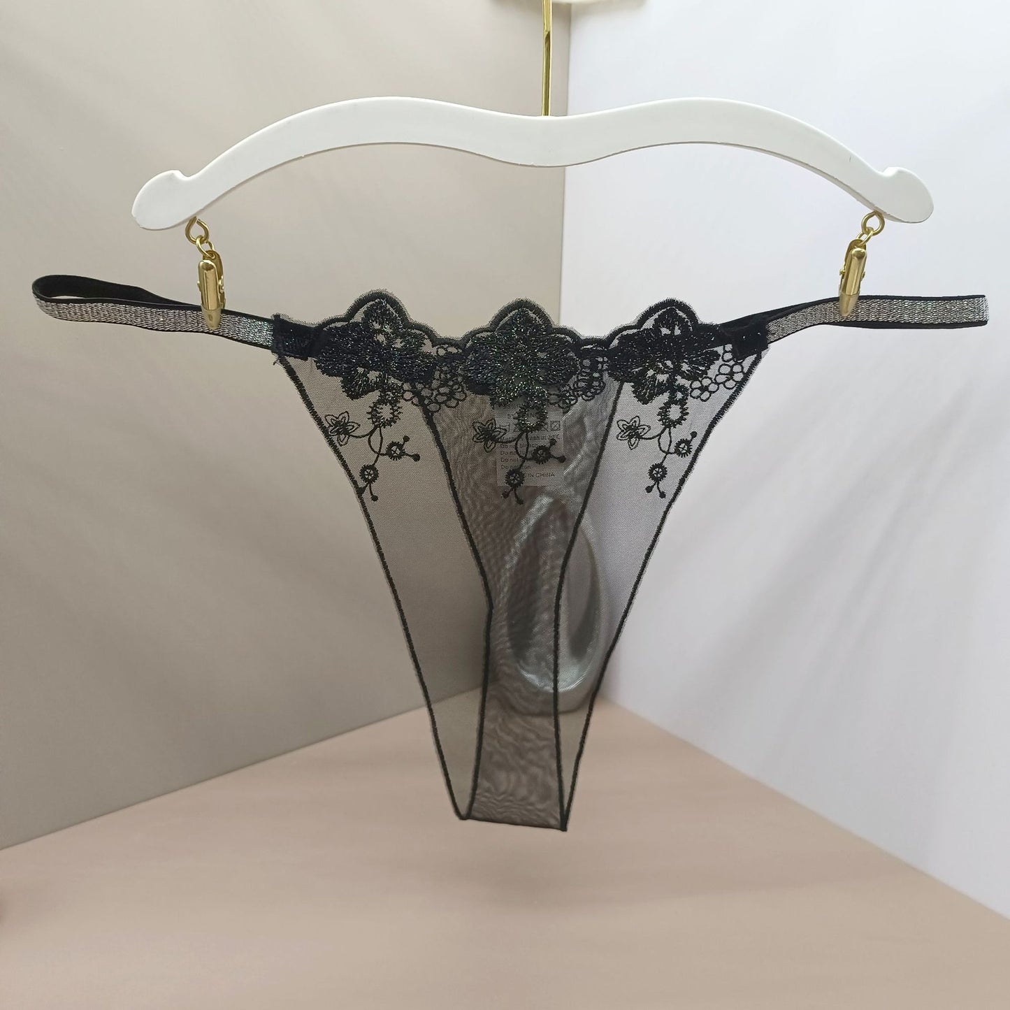 FREEDOMBEAUTY | Embroidery sexy flower women's perspective lace seduction lingerie panties thong cross-border combination