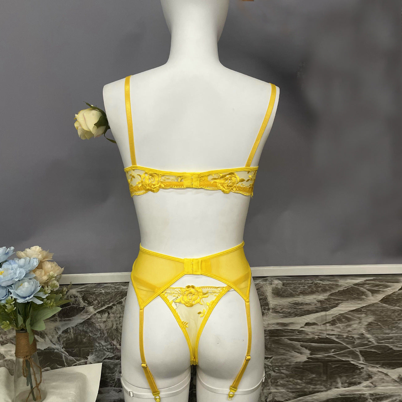 freedombeauty|Fashion Heavy Industry Star Embroidery Sexy Lace Up Suspender Underwear Kit