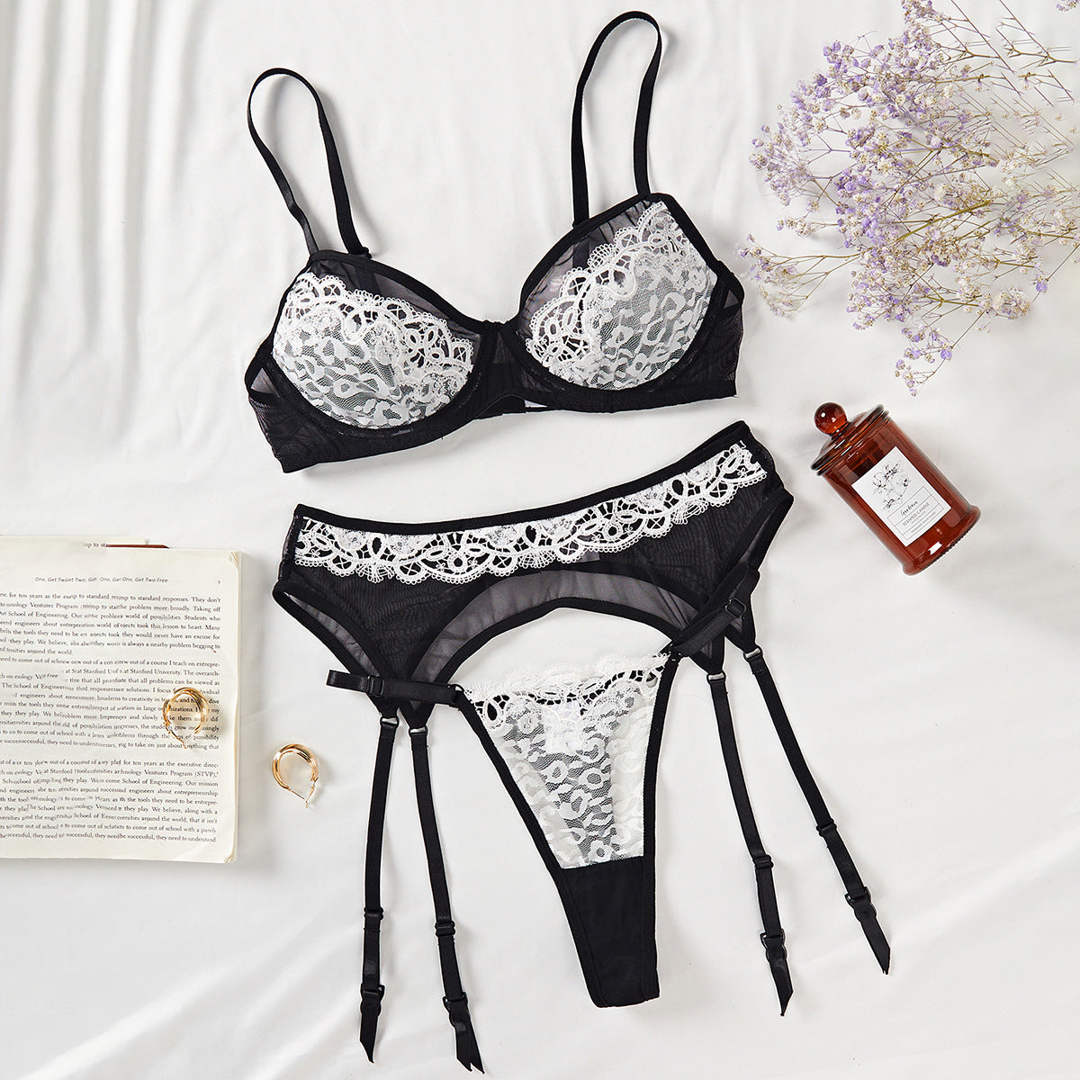 FreedomBeauty | INS Internet celebrity fashion new sexy lace mesh matching and contrasting color erotic underwear three-piece set