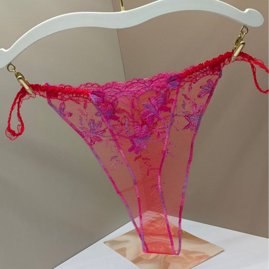 FREEDOMBEAUTY | New pattern embroidery three-color mesh color matching sexy perspective light women's crotchless lace T-pants