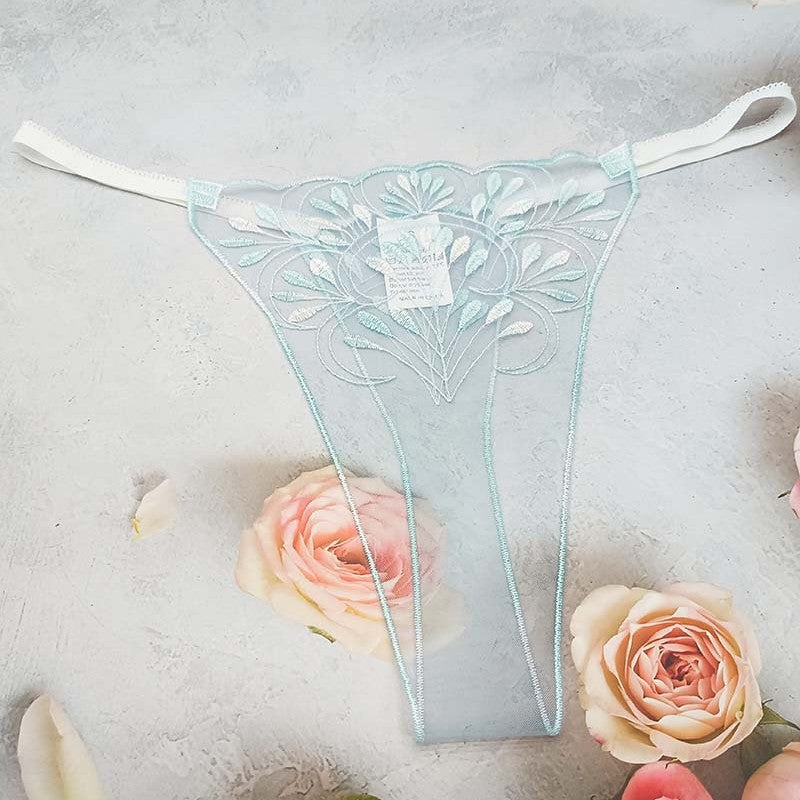 FREEDOMBEAUTY | Lace breathable French sexy women European and American perspective mesh embroidery light leaf embroidery cross-border