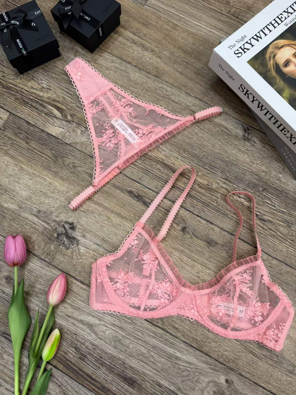 FREEDOMBEAUTY | Ultra-thin lace embroidered French underwear foreign trade sexy trousers fungus edge bra cross-border transparent bra set
