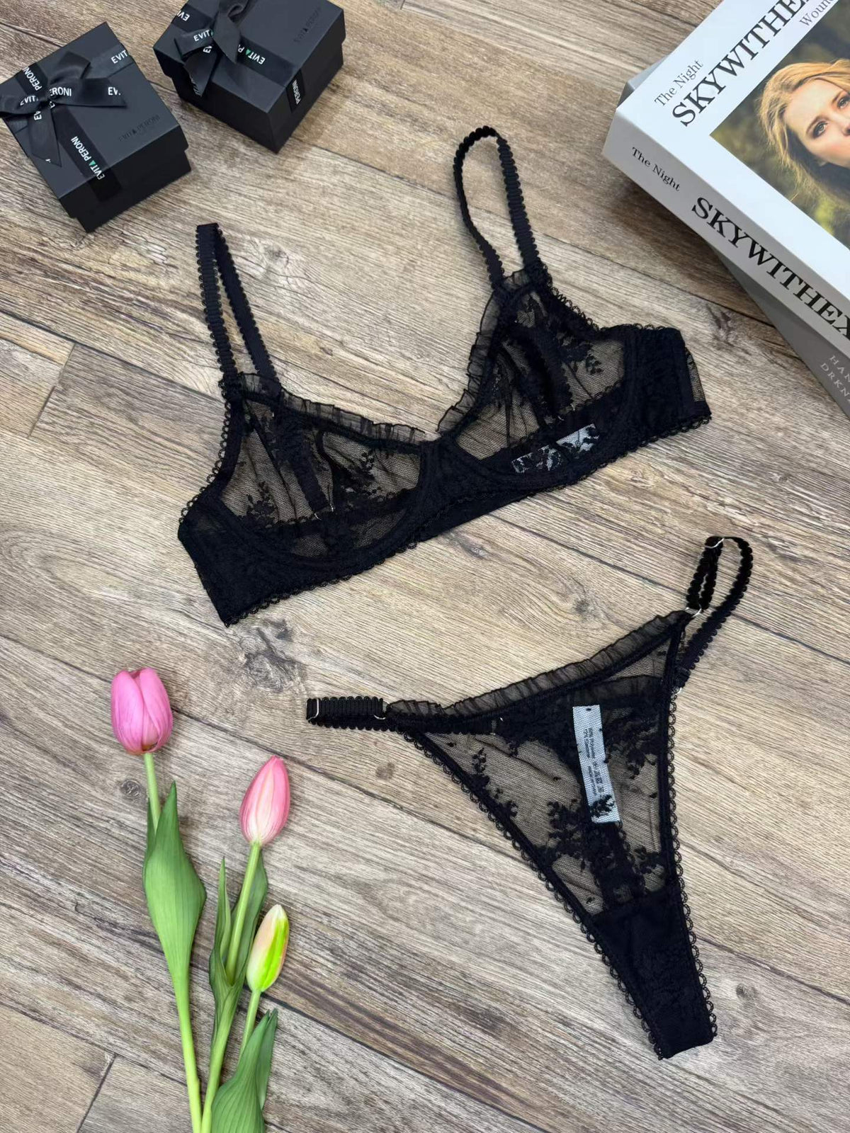 FREEDOMBEAUTY | Ultra-thin lace embroidered French underwear foreign trade sexy trousers fungus edge bra cross-border transparent bra set
