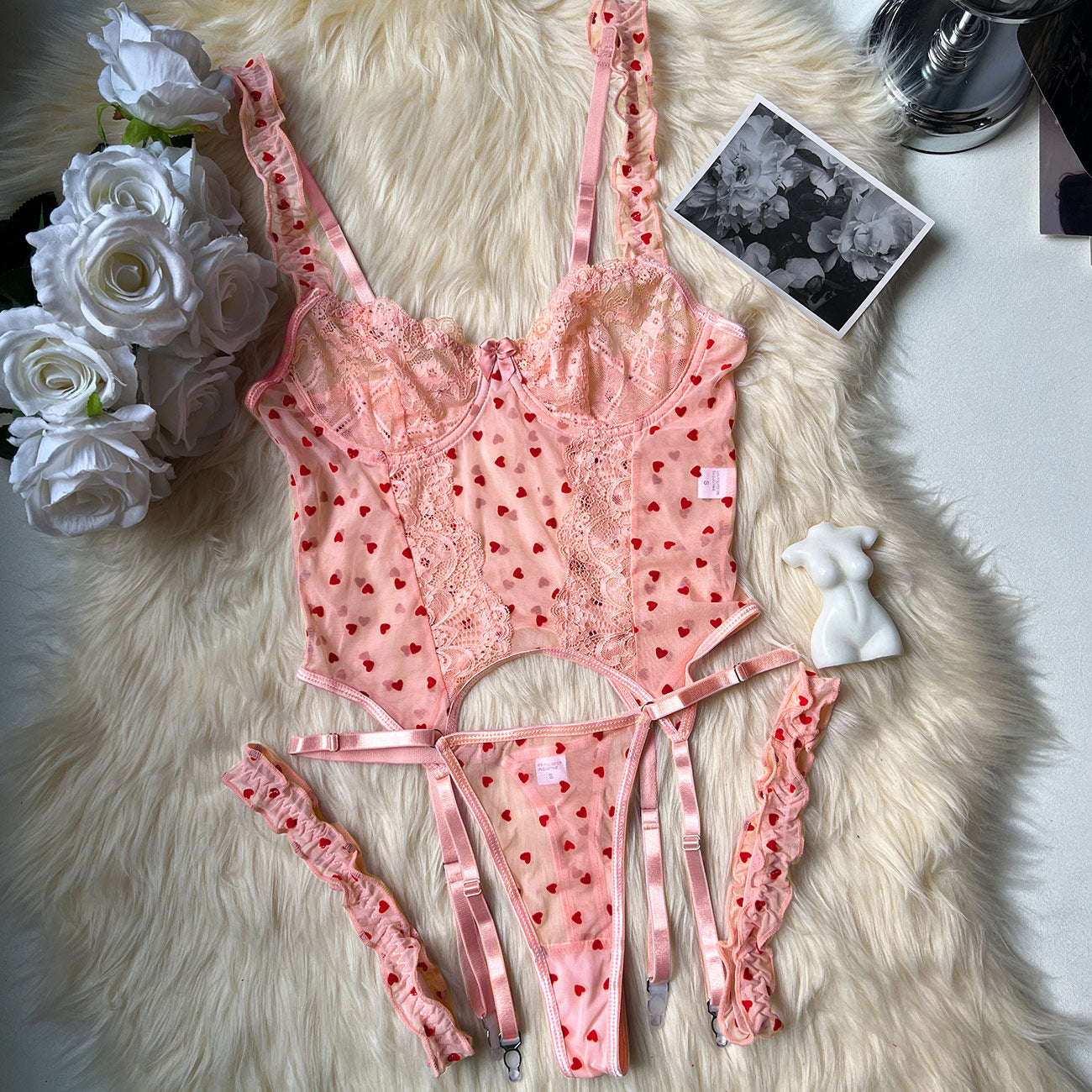 freedombeauty|Flocking Love 4-piece Sexy Ladies Underwear Set Suspender Bra + Thong + 2 Leg Socks