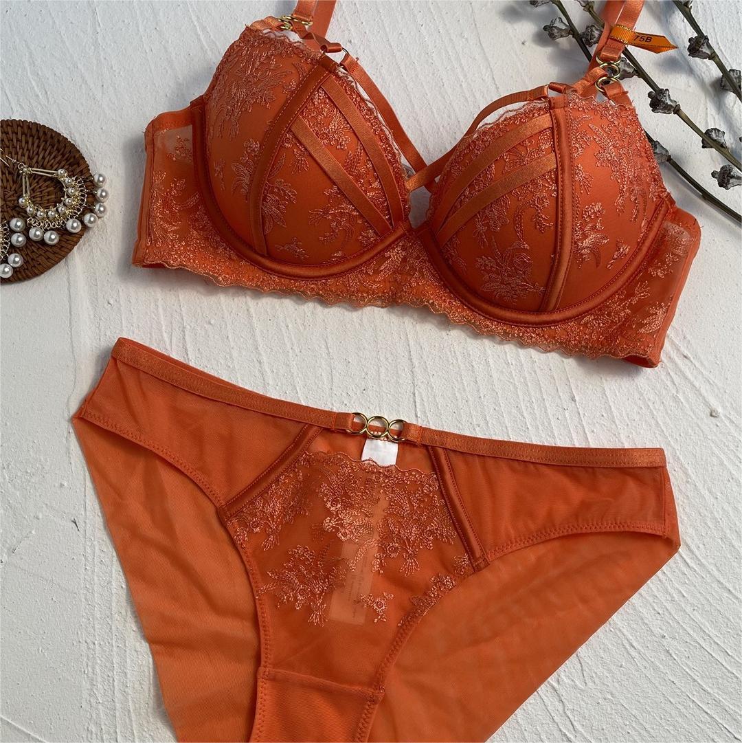 FREEDOMBEAUTY | Foreign trade sexy straps cross breast underwear push up gathering underwear big chest anti-sagging lace bra set