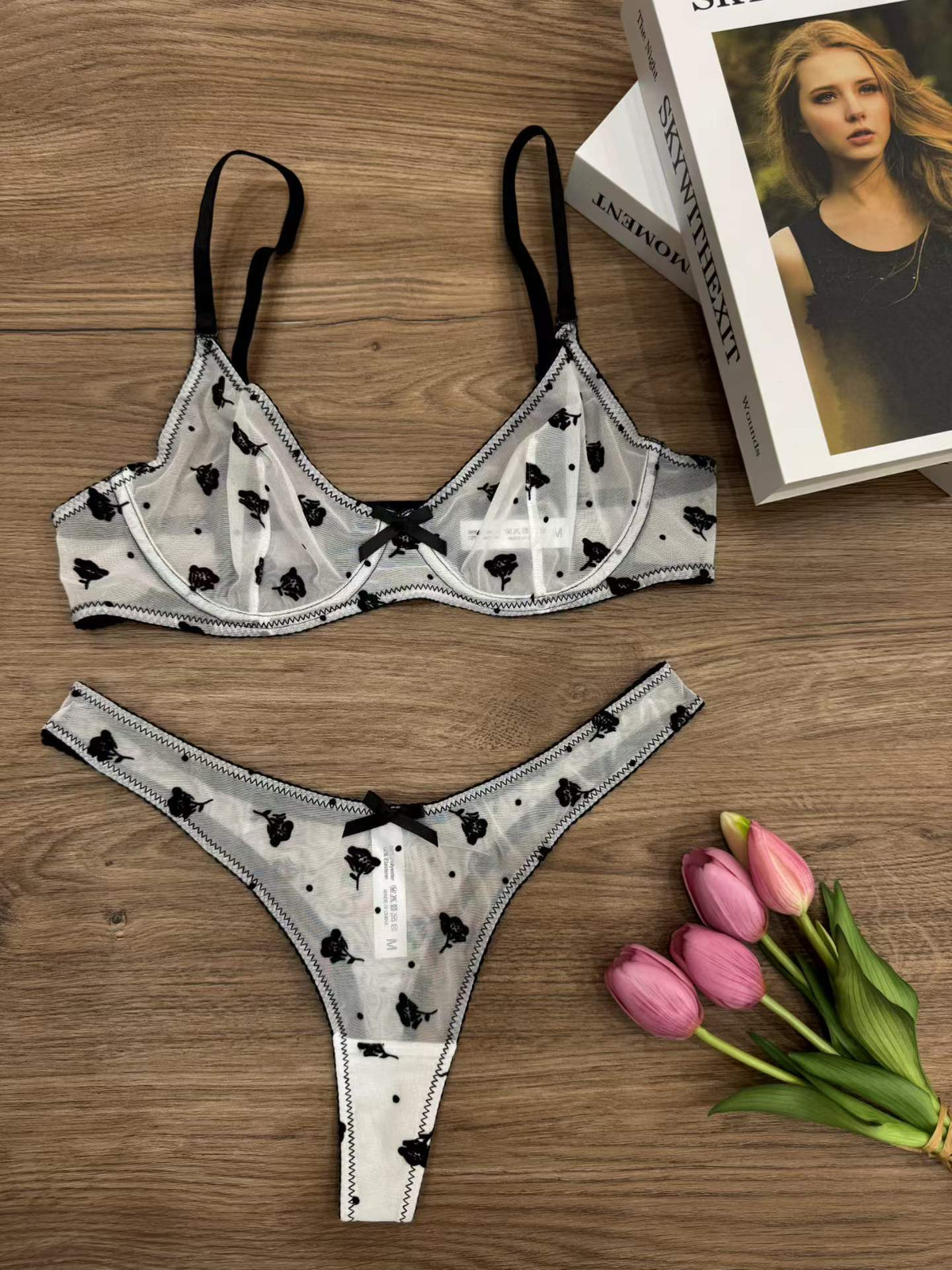 FREEDOMBEAUTY | Sexy lingerie thin flocking embroidered French underwear big breasts small gathering bra set Sexy Bra