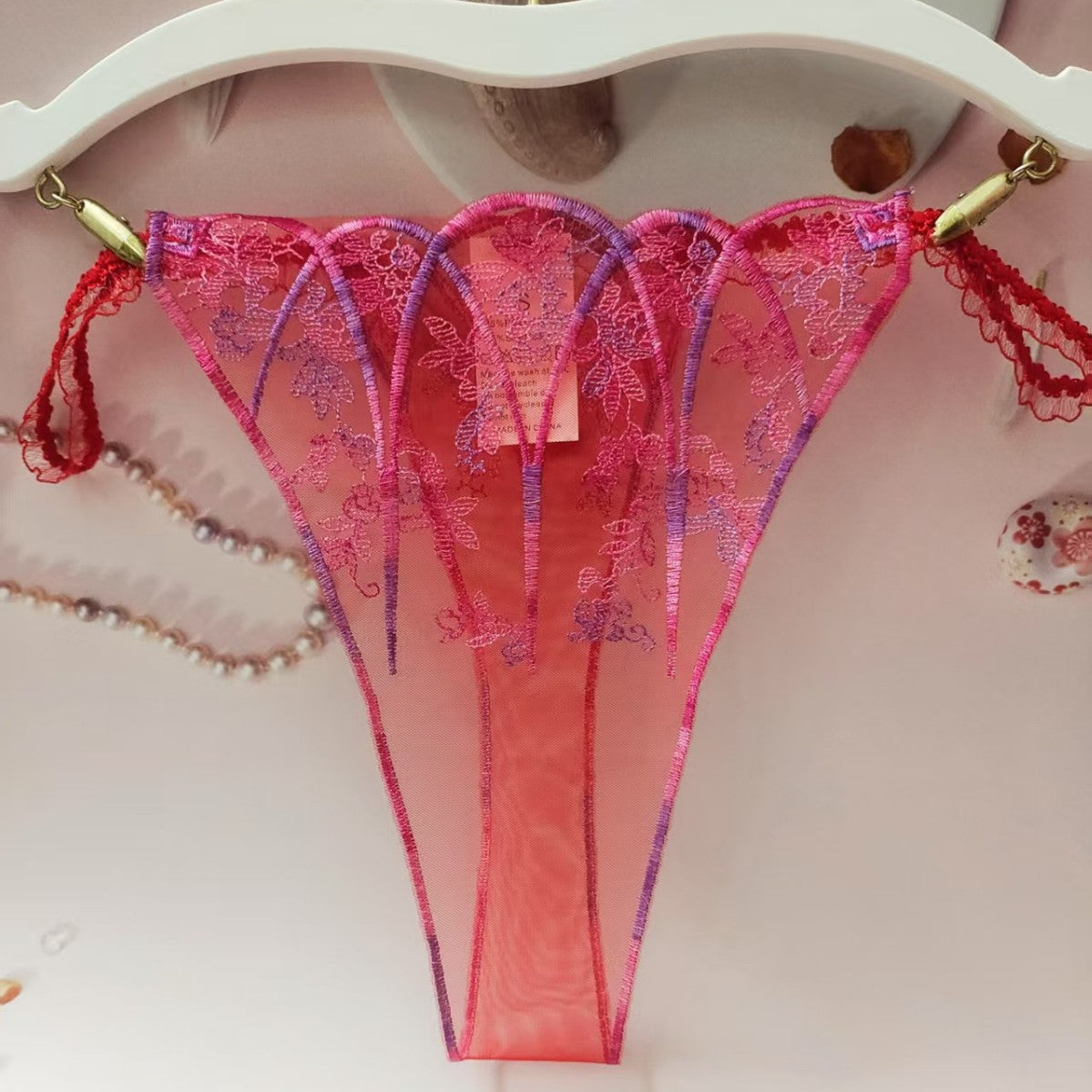 FREEDOMBEAUTY | New women's triangular mesh lace hollow sexy European and American mesh mountains embroidery color matching cross-border perspective T-character