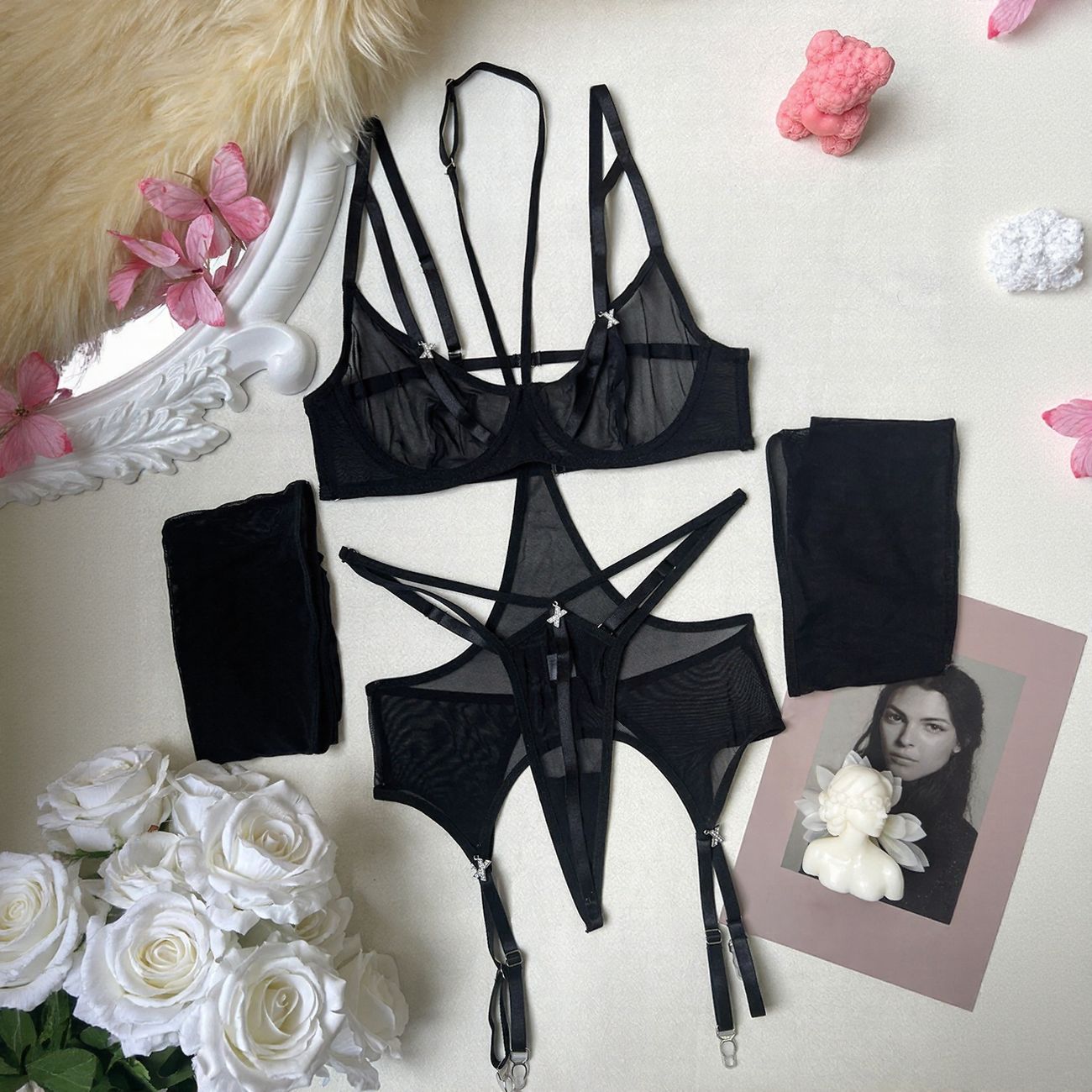 FREEDOMBEAUTY | Sexy bra and panty set 4-piece upper underwear set with stockings set