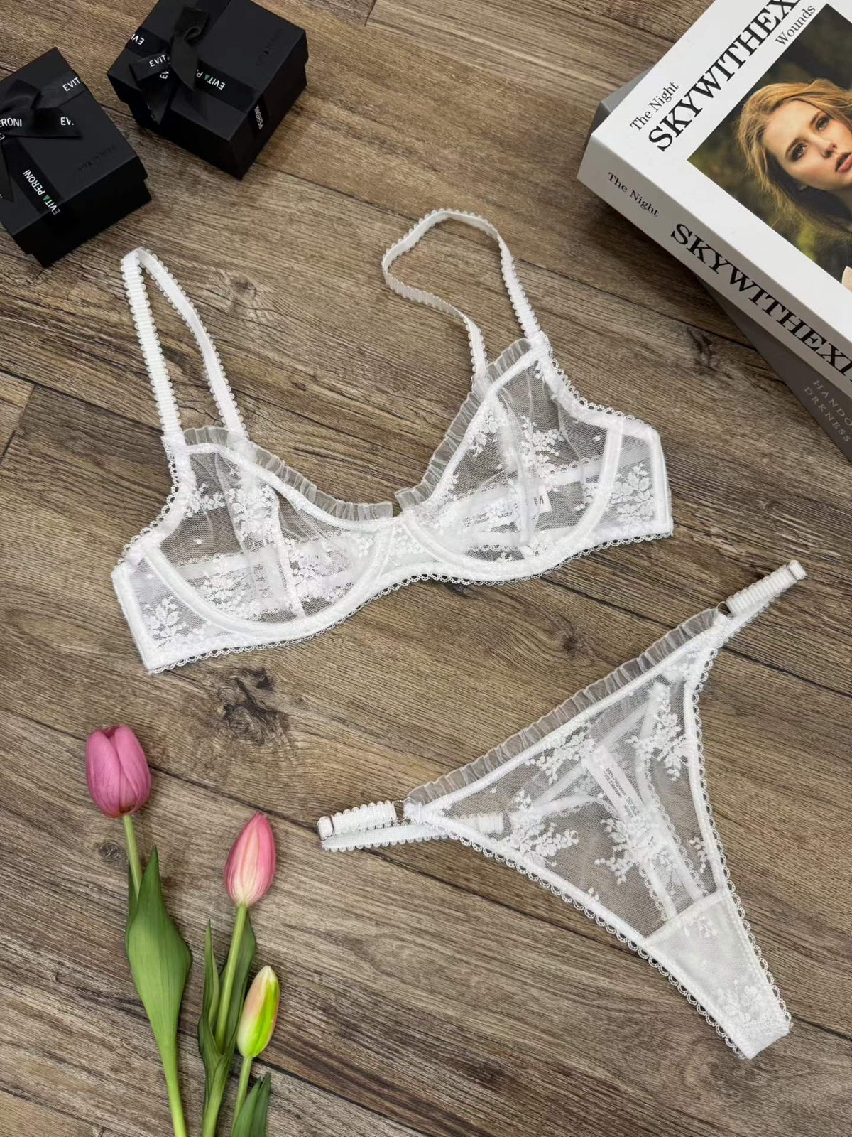 FREEDOMBEAUTY | Ultra-thin lace embroidered French underwear foreign trade sexy trousers fungus edge bra cross-border transparent bra set