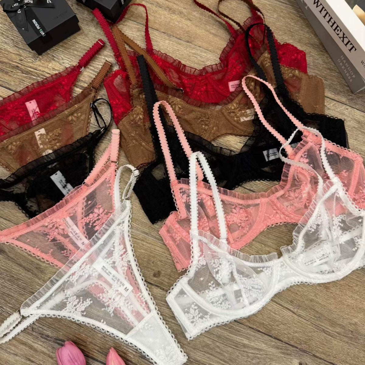 FREEDOMBEAUTY | Ultra-thin lace embroidered French underwear foreign trade sexy trousers fungus edge bra cross-border transparent bra set