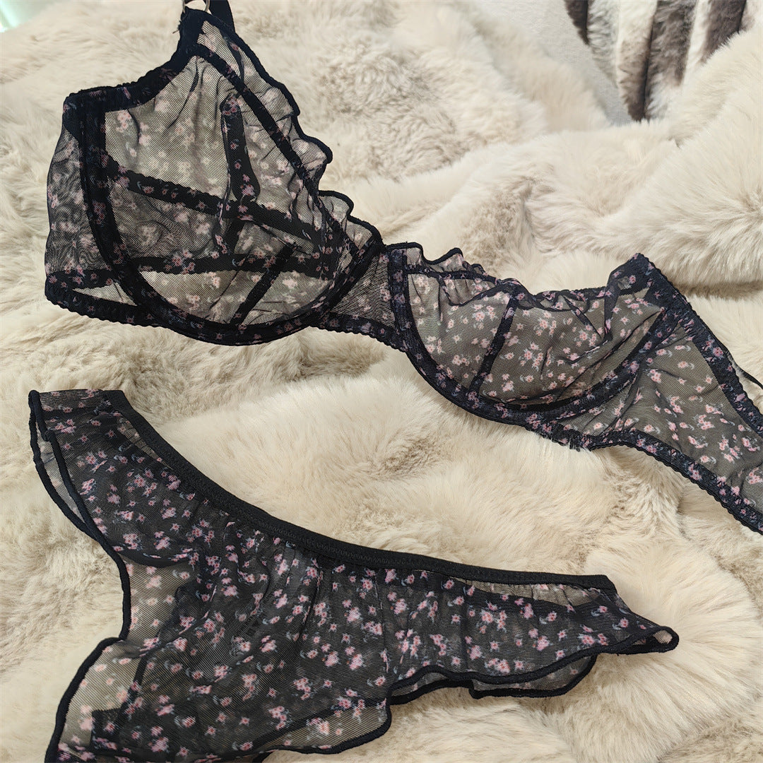 FREEDOMBEAUTY | Foreign trade underwear French lace small floral sweet girl sexy ultra-thin big breasts show small gathering bra set