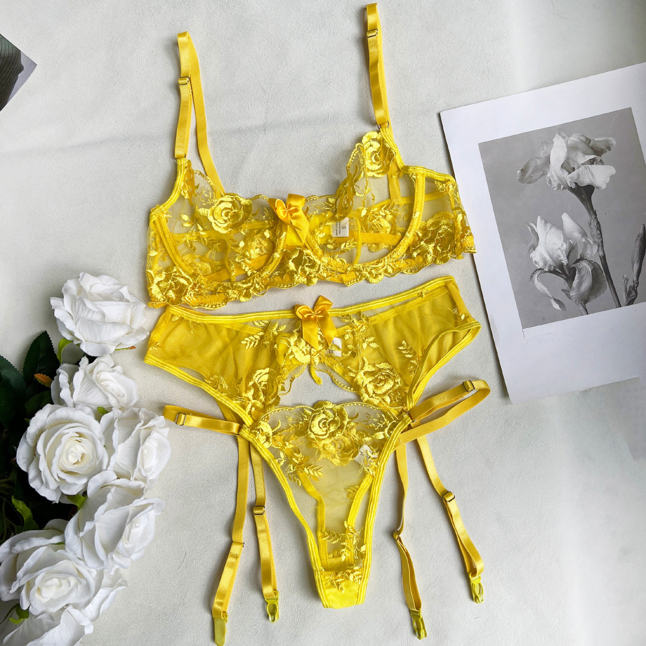 freedombeauty|Fashion Heavy Industry Star Embroidery Sexy Lace Up Suspender Underwear Kit