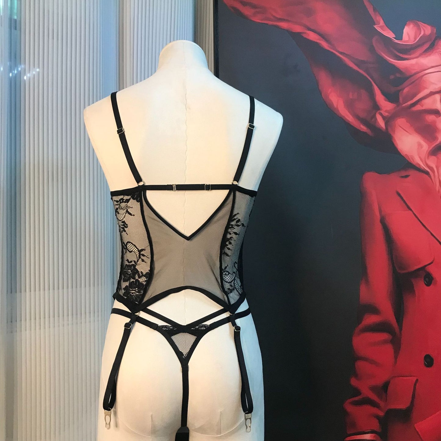 Freedombeauty | FQ2857 Lace shapewear garter thong sexy perspective with steel ring gathering sexy lingerie set