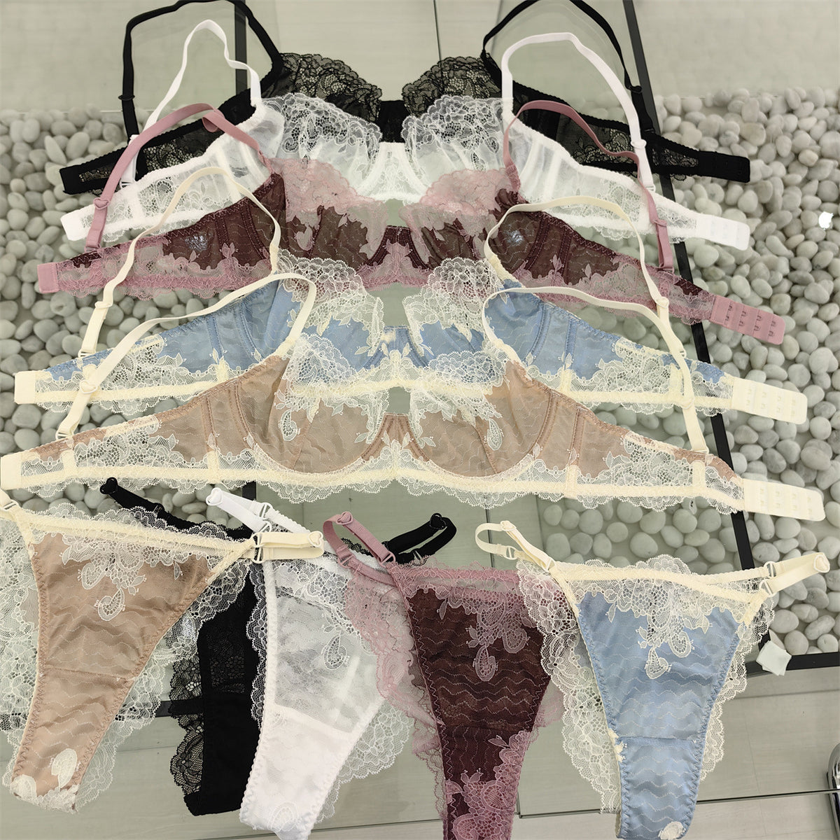 FREEDOMBEAUTY | Thin steel rim lace underwear French ultra-thin sexy big chest small bra gather bra set Sexy bra