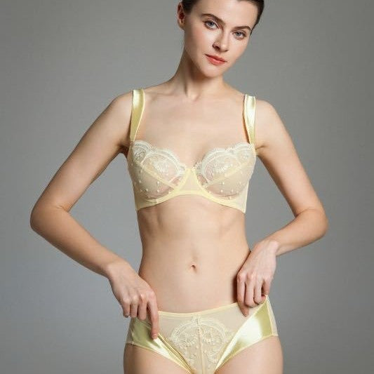 FREEDOMBEAUTY | New pure desire lace satin ultra-thin underwear with large breasts and small soft steel ring anti-sagging gathering bra set