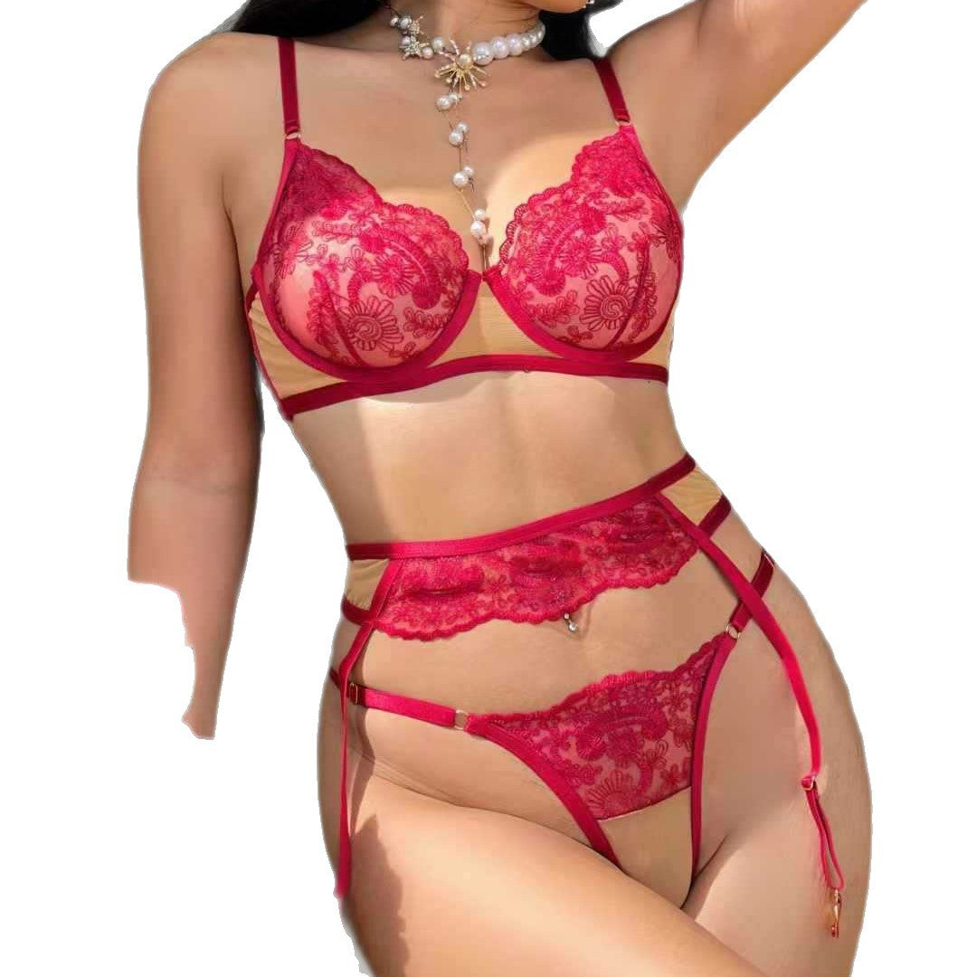 FREEDOMBEAUTY | European and American lace embroidered underwear ultra-thin large breasts show small anti-sagging gathering bra garter belt three-piece bra