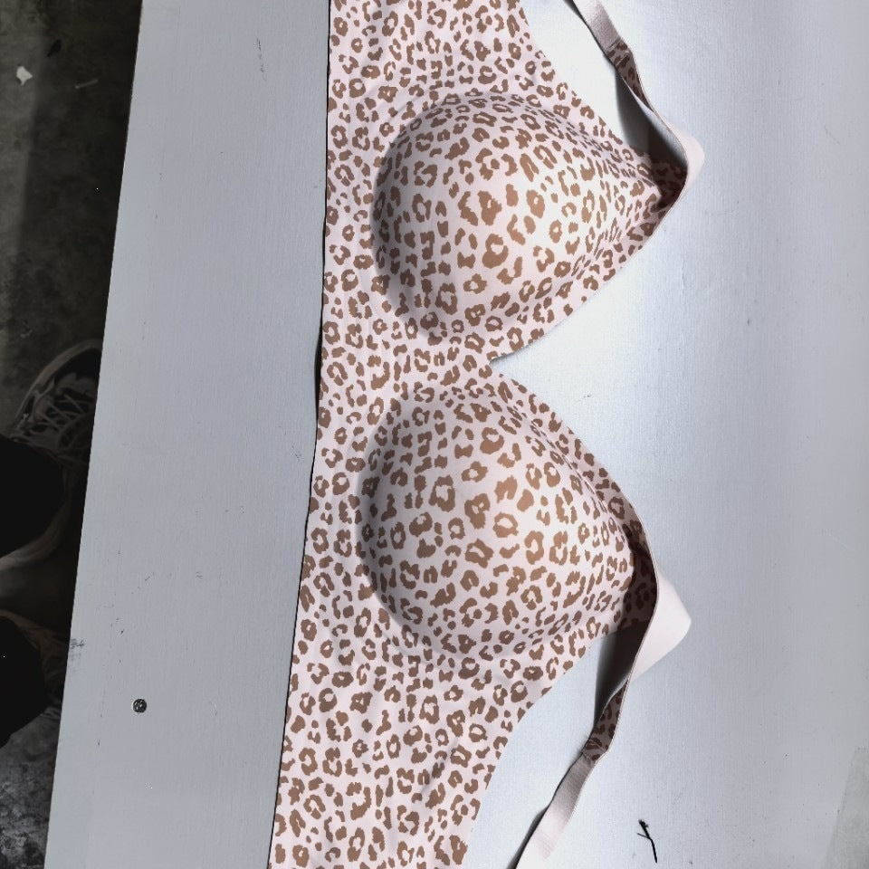 FREEDOMBEAUTY | European and American cross-border popular new underwear, gather seamless bras for daily natural wear, soft support jelly brush glue