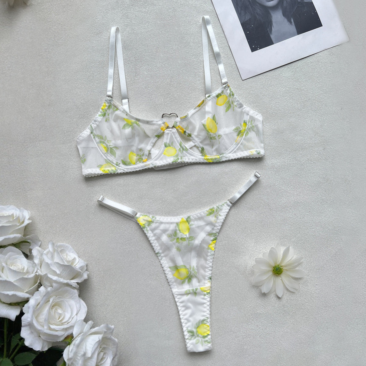 FREEDOMBEAUTY | lemon print mesh bra set, love button thong two-piece set