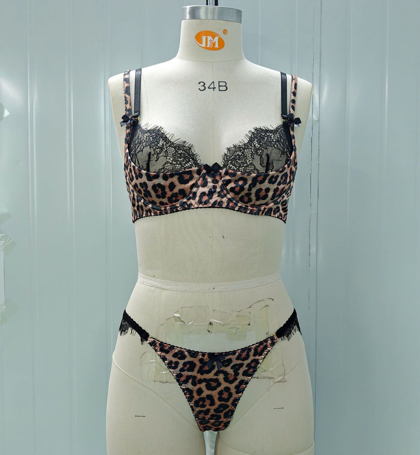 FREEDOMBEAUTY | European and American cross-border foreign trade new sexy leopard print splicing black lace eyelash edge women's bow bra set