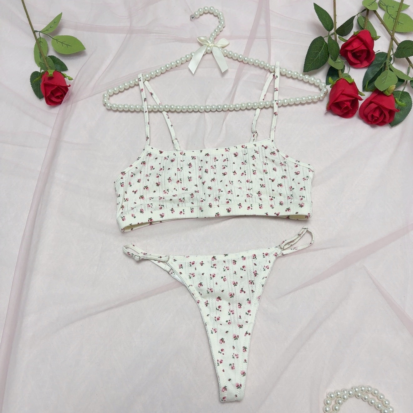 FREEDOMBEAUTY | Pure desire style sexy big halter retro floral suspender onesie summer sweet and spicy slim and comfortable bottom top women