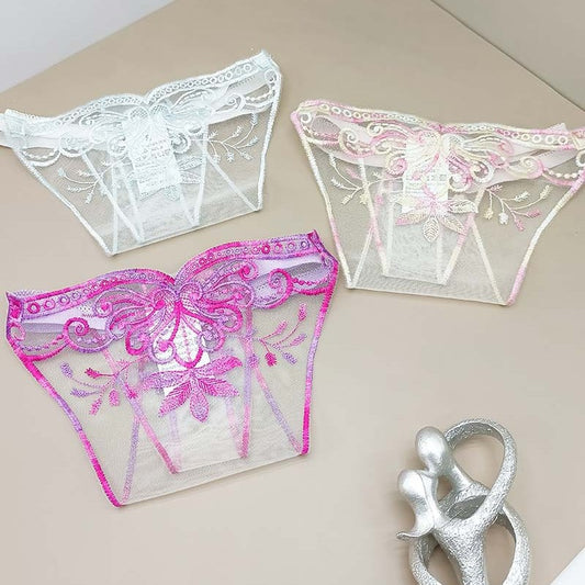 FREEDOMBEAUTY | Hollow-out perspective lace mesh embroidery sexy women's love T-panties pattern embroidery foreign trade cross-border