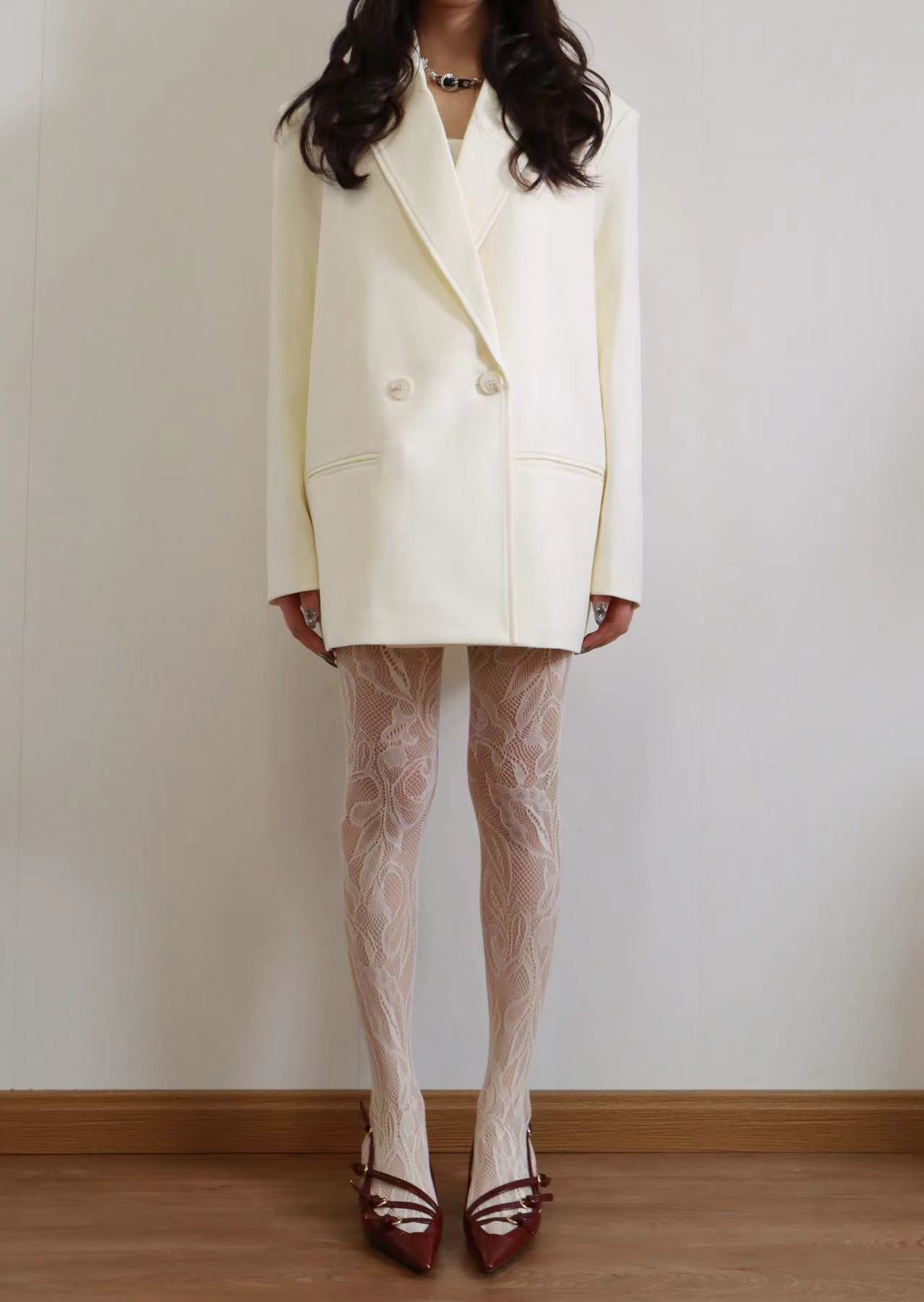 FREEDOMBEAUTY | Autumn and winter new French elegant plant flower fishing net socks pure white stockings anti-hook stockings bottoms pantyhose