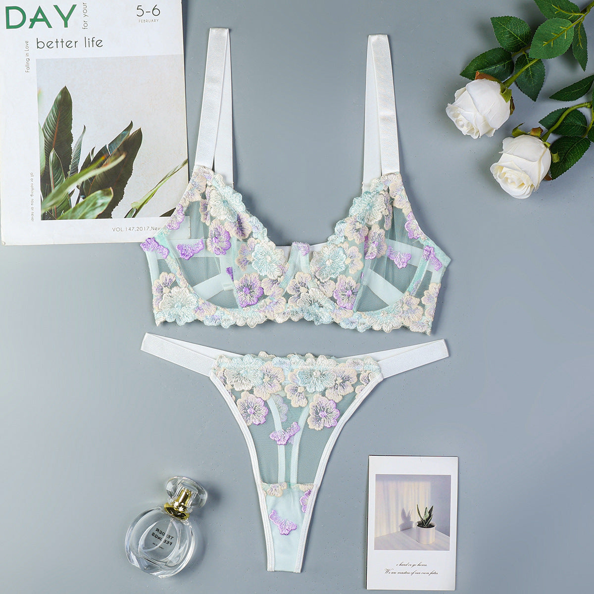 FREEDOMBEAUTY | High-quality peach blossom exquisite embroidery three-dimensional jacquard gathering underwear European and American fun and sexy two-piece suit female 3700