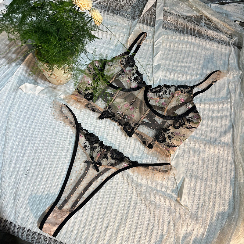 FREEDOMBEAUTY | French ultra-thin underwear lace embroidered steel ring upper support large chest and small bra cross-border mesh transparent bra set
