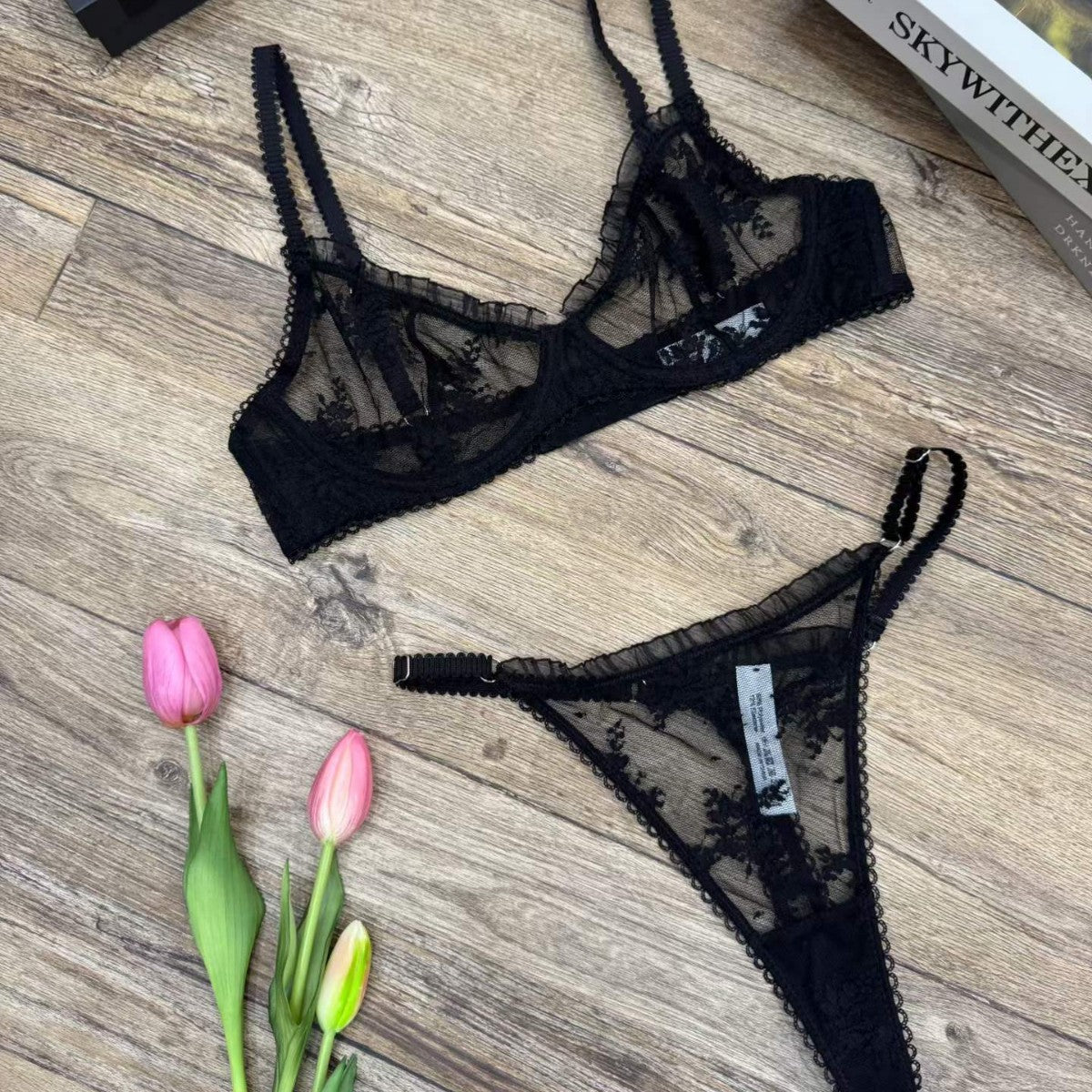 FREEDOMBEAUTY | Ultra-thin lace embroidered French underwear foreign trade sexy trousers fungus edge bra cross-border transparent bra set