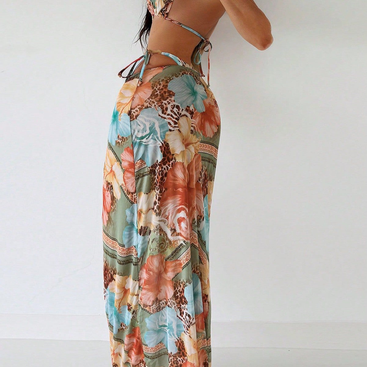 FREEDOMBEAUTY | Split bikini metal accessories with long skirt three-piece printed swimsuit women's factory direct sales wholesale