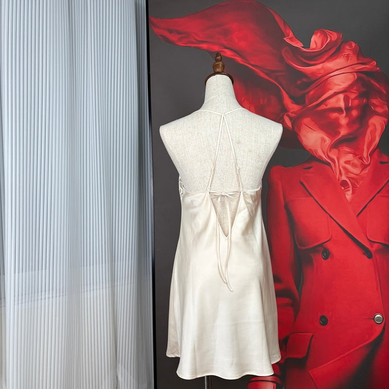 FREEDOMBEAUTY | FQ2802 Laser Embroidery Premium Satin Suspender Nightdress Light Luxury Homewear Sexy Nightdress Women's Skin Tone Black