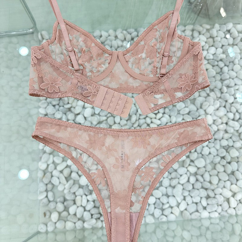 FREEDOMBEAUTY | French lace embroidered underwear ultra-thin no sponge, large breasts show small breasts, collection bra set, foreign trade bra