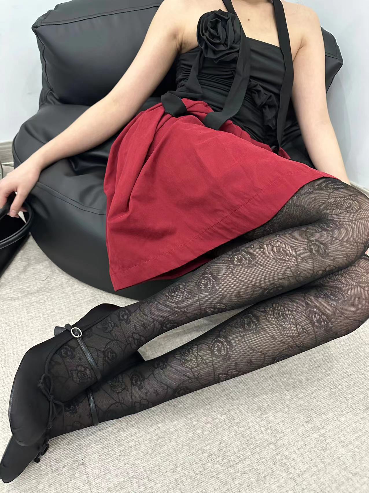 FREEDOMBEAUTY | Spring and summer new French retro rose princess branch vine winding niche elegant versatile milk white stockings pantyhose