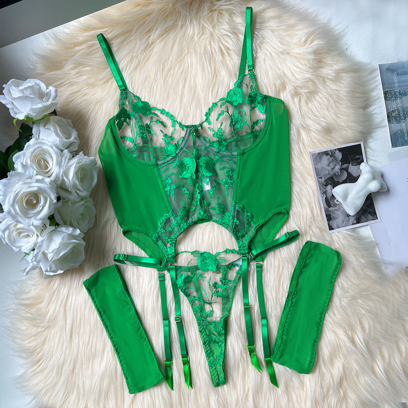 freedombeauty|Embroidered sexy underwear new three-point erotic underwear mesh embroidery perspective set