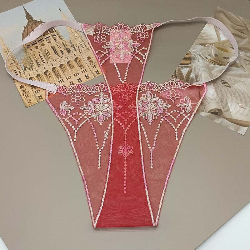 FREEDOMBEAUTY | Triple color green purple pink yellow transparent red mesh pattern embroidery sexy hollow women's sex thong cross-border