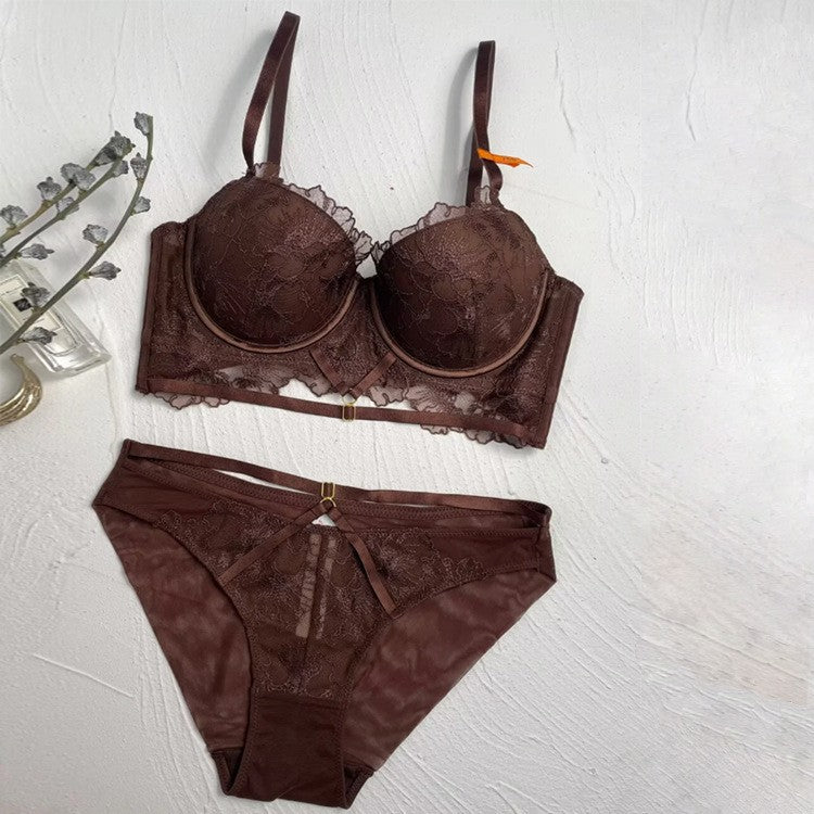 FREEDOMBEAUTY | French Sexy Lace Underwear Strap Hollow Embroidery Gathering Bra Close Breast Adjustment Top Bras Set