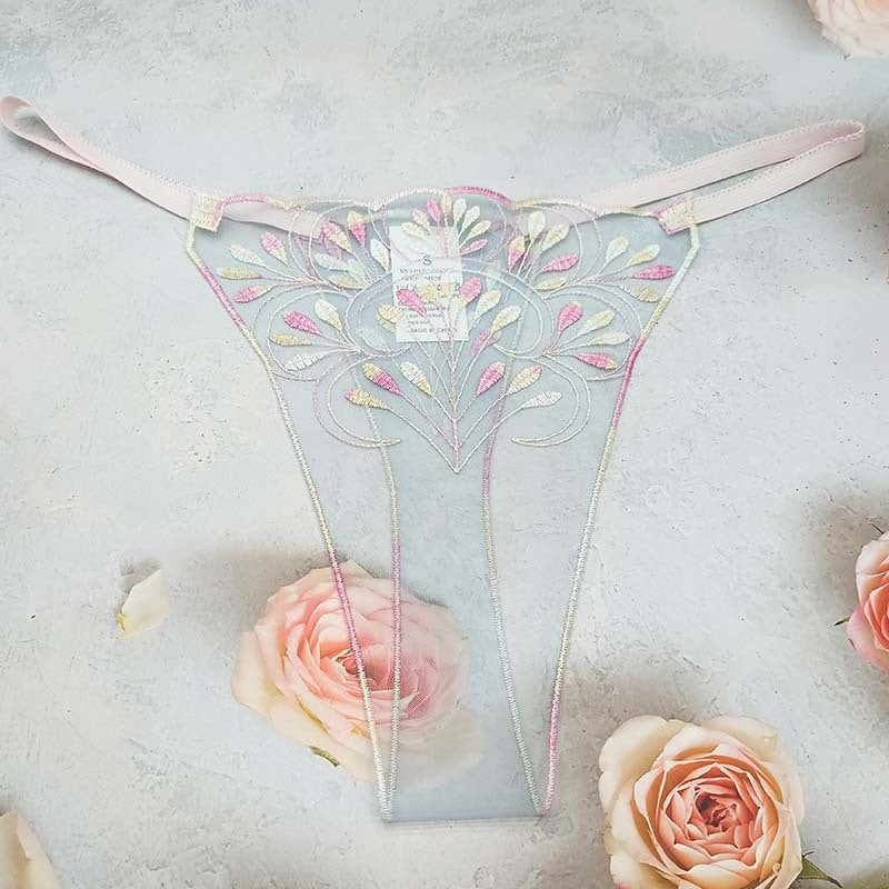 FREEDOMBEAUTY | Lace breathable French sexy women European and American perspective mesh embroidery light leaf embroidery cross-border