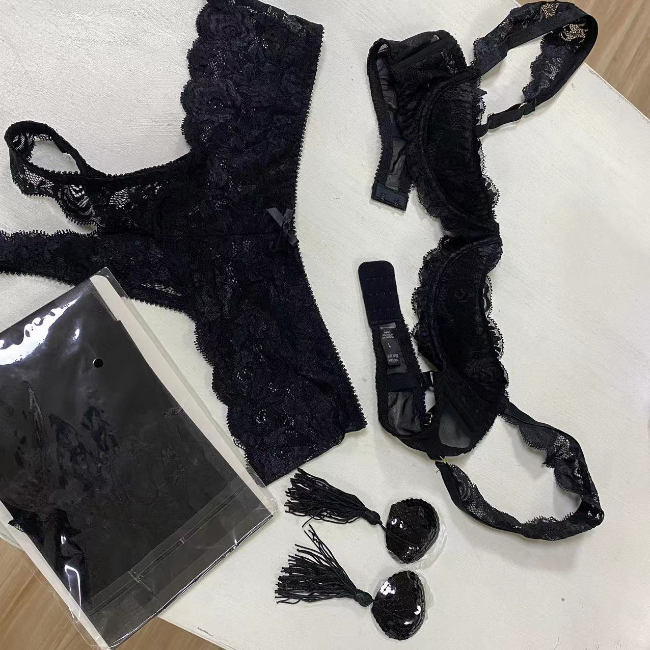 FREEDOMBEAUTY | FQ2618 Lace Sleeves Sponge Chest Pad Free Panties Sex Lingerie Set Female Seduction Black Stockings